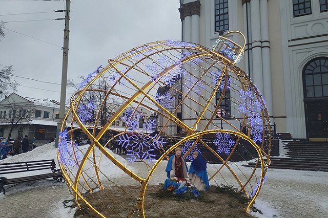 РПЦ готовится убеждать региональные власти в возможности возобновления посещения храмов