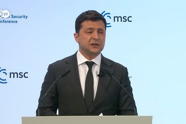 Зеленский призвал Запад создать для Украины фонд восстановления и программу ленд-лиза