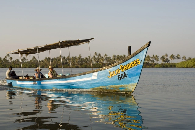 Страховщик оплатил репатриацию тел погибших в Гоа екатеринбурженок