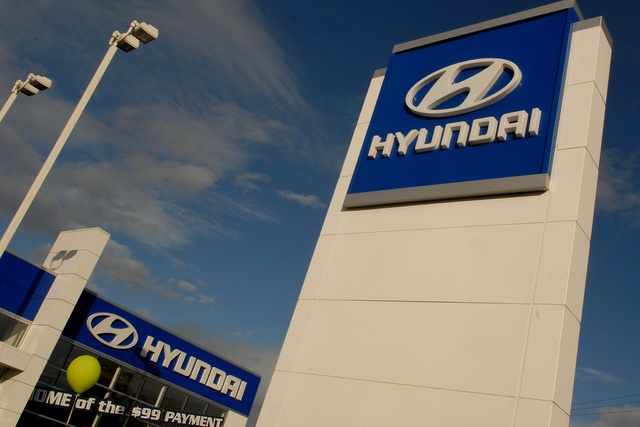 Заморозка продаж иномарок может затронуть Екатеринбург