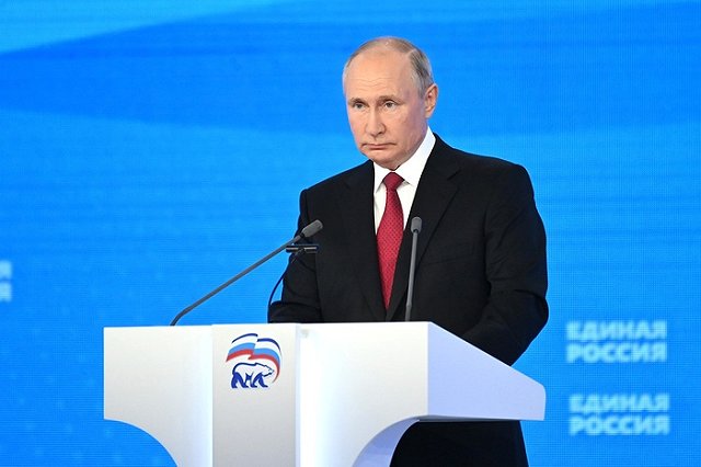 «Рядом дачи мэров. Там всё есть»: свердловчанка пожаловалась Путину на отсутствие газа