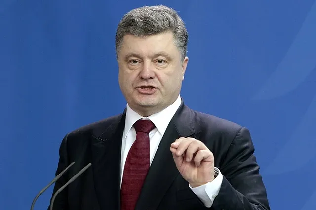 В Приватбанке опровергли слухи о блокировке счетов Порошенко