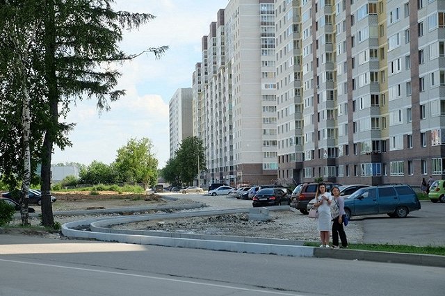 Парковки во дворах запретят из-за новых требований Минтранса