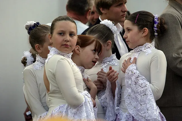 За публикацию обнаженных фото написавшей Путину девочки никого не накажут