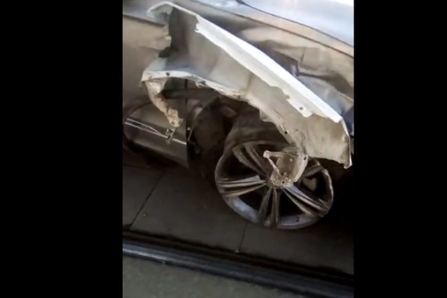 Два Volkswagen больше чем на час заблокировали движение трамваев на Луначарского