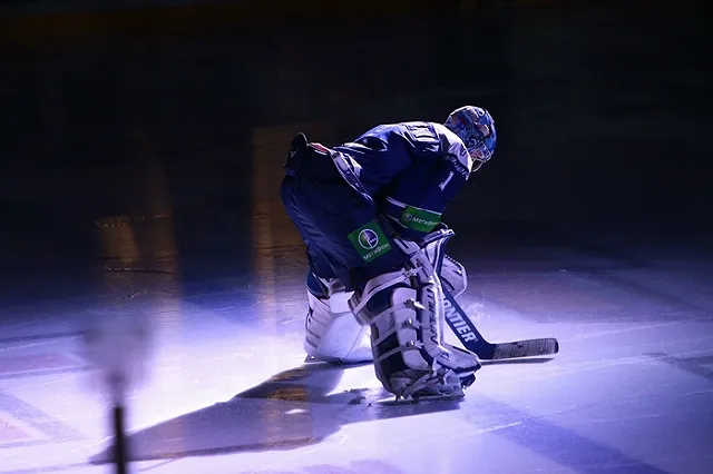 «Автомобилист» взял на «дальневосточный» выезд 26 хоккеистов