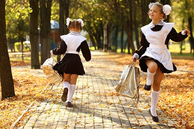 В Москве школьницы напали со штопором на спящего мужчину