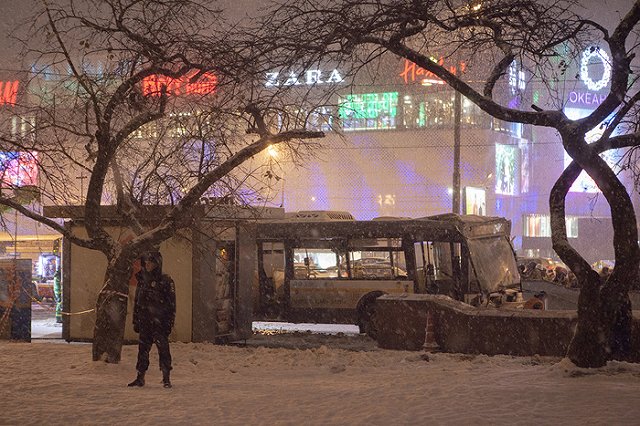 Водителя въехавшего в переход автобуса увезли в больницу