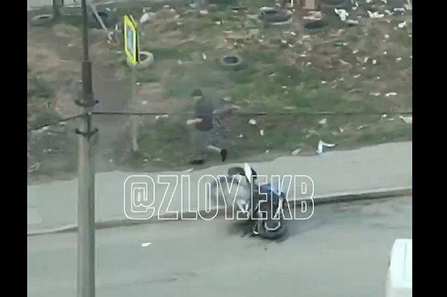 На Новой Сортировке мотоциклист влетел в легковушку