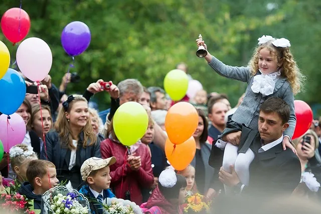 В одну из свердловских школ в этом году пошел один первоклассник