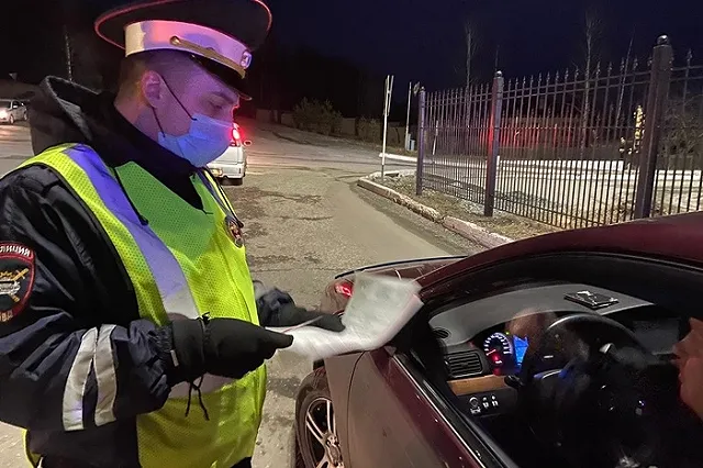 В предстоящие жаркие выходные свердловская ГИБДД будет ловить пьяных водителей