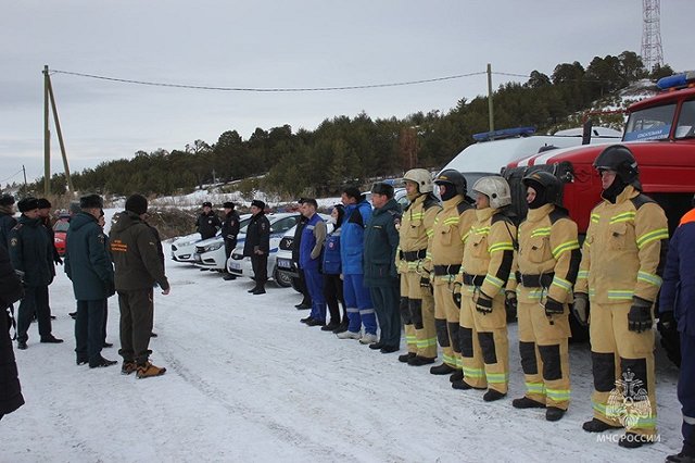 Высокопоставленного майора МЧС, задержанного ФСБ в Екатеринбурге, отпустили домой