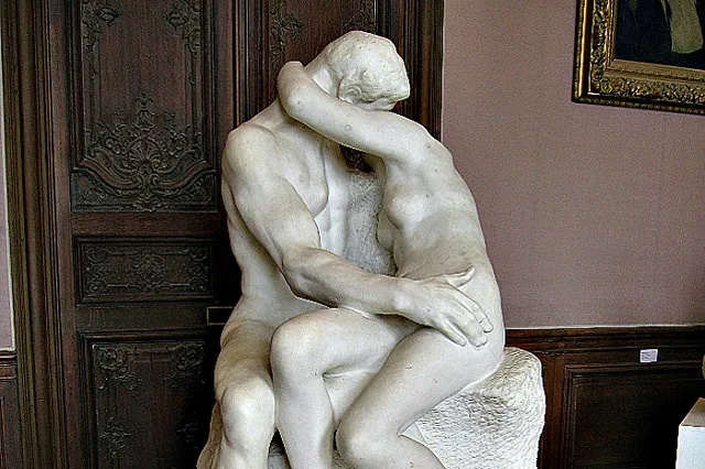 Скульптуру Родена «Вечная весна» продали за 20 миллионов долларов