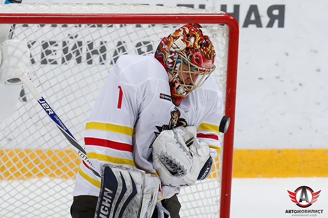 «Автомобилист» в фееричном мачте обыграл китайский «Куньлунь»
