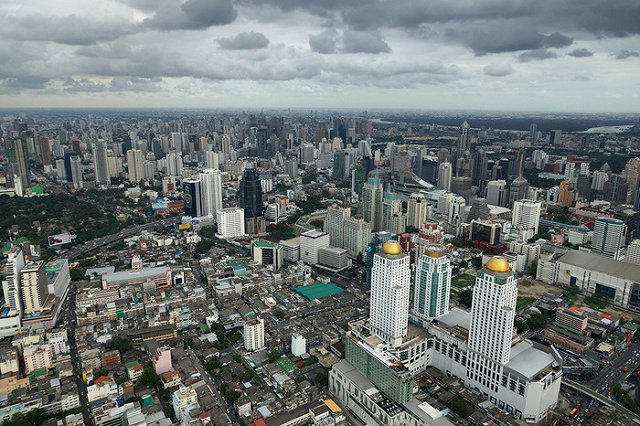Якоб пообещал, что расстеклять балконы горожане будут только добровольно