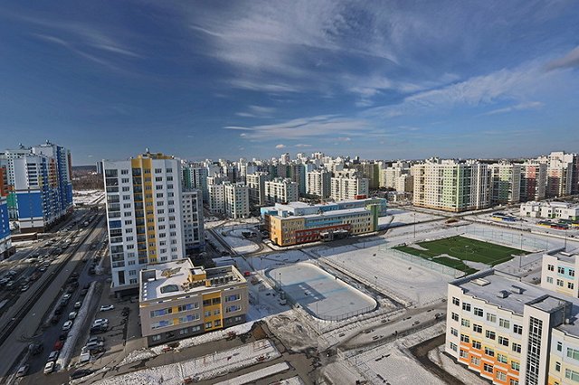 Сотни митингующих в Академическом требуют сохранить лес и уволить директора АИЖК