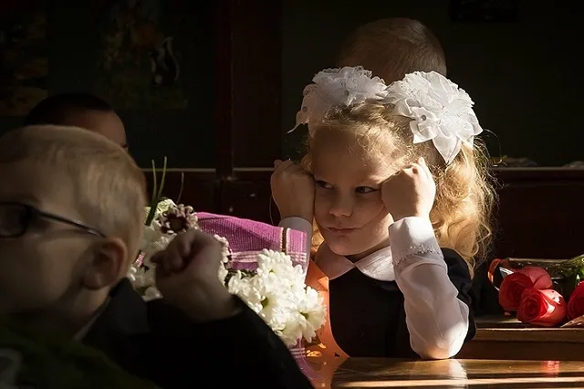 «Кого ещё выбирать?»: учитель устроила политагитацию среди свердловских школьников