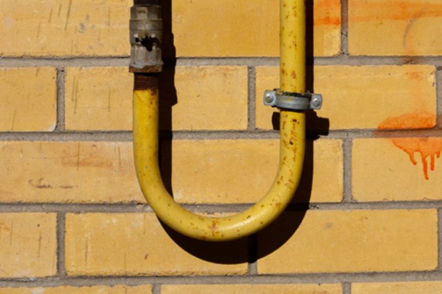 Толкнувшую под колеса «Камаза» сотрудника газовой службы будут судить в Березовском