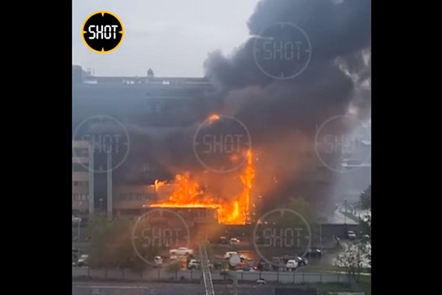 Главу МЧС Москвы госпитализировали с инфарктом после пожара в бизнес-центре