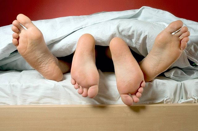 Стартаперы создали кольцо-индикатор венерических заболеваний