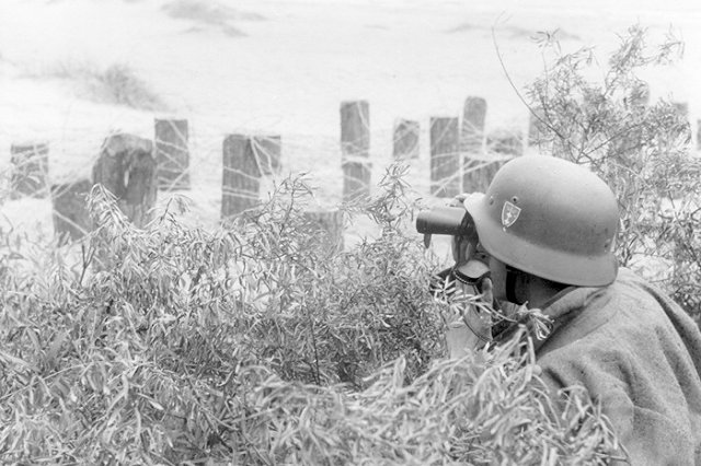 В одном из магазинов Тюмени «поселился» солдат Третьего рейха. Возбуждено дело