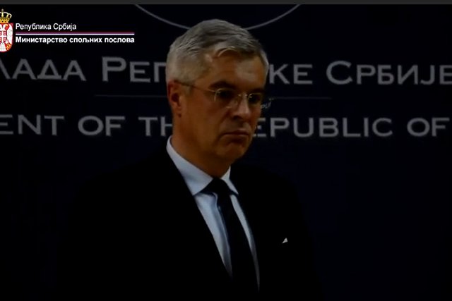 Захарова сочла заявления МИД Словакии о «Спутнике V» дикими