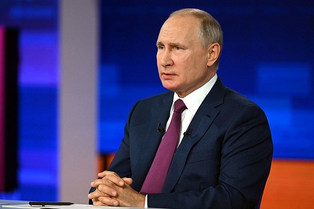 Le Monde связала быстрое восстановление экономики России с ростом смертности от COVID-19