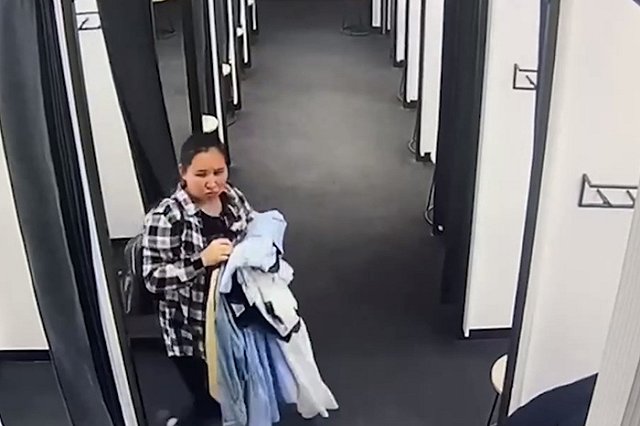 В Екатеринбурге ищут брюнетку, похитившую нижнее белье