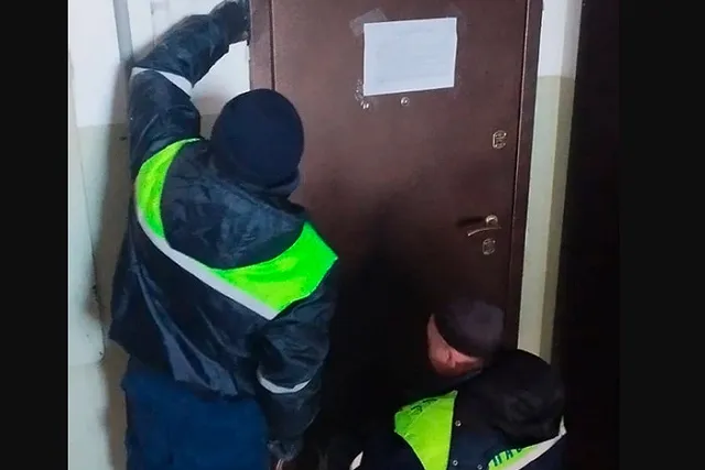 В Каменске-Уральском газовики при осмотре плит в квартирах обнаружили труп