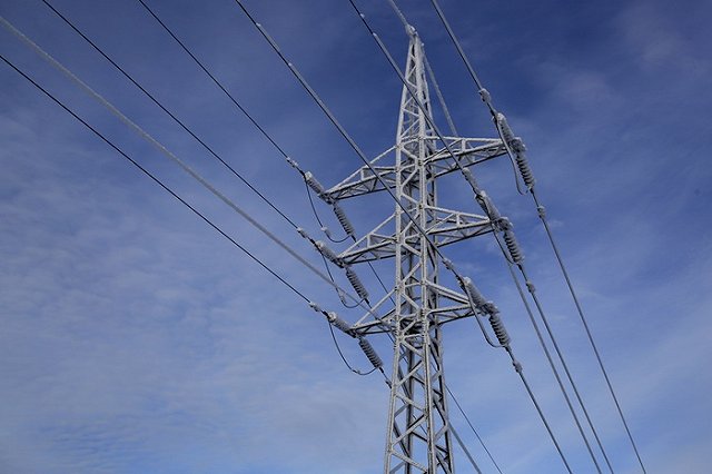 На Вторчермете две тысячи жителей остаются без света из-за пожара на подстанции