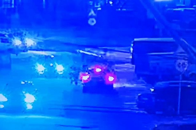 В Екатеринбурге машина наехала на толпу детей