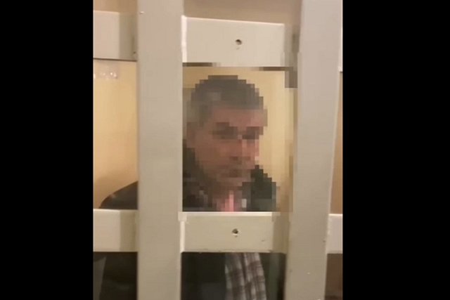 Ударивший мальчика россиянин заявил, что перепутал его с манекеном (ВИДЕО)