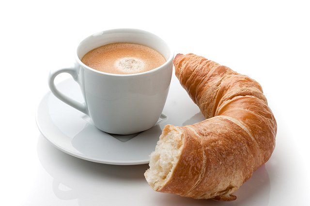 Британцы выпрямили французские круассаны