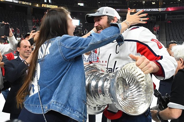 Ребенок лидера PutinTeam будет гражданином США