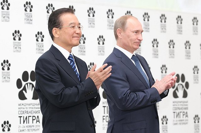 Французский телеканал извинился за сюжет про Путина и «охоту на тигра»