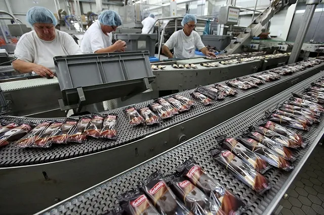 Стена хладокомбината обрушилась от жары