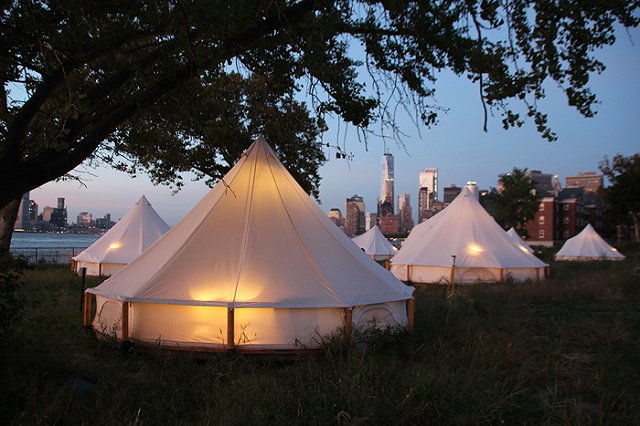 В Ростуризме намерены развивать систему глэмпингов