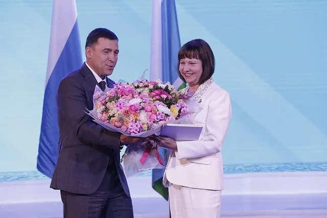 Свердловский вице-губернатор уходит в отставку и покидает регион