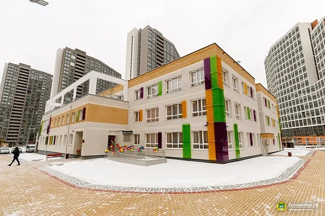 Высокинский открыл новый детский сад на 250 мест в микрорайоне Светлый