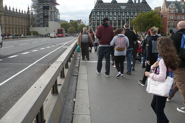 Протаранивший дом британки украинец объяснил пьянство конфликтом на родине