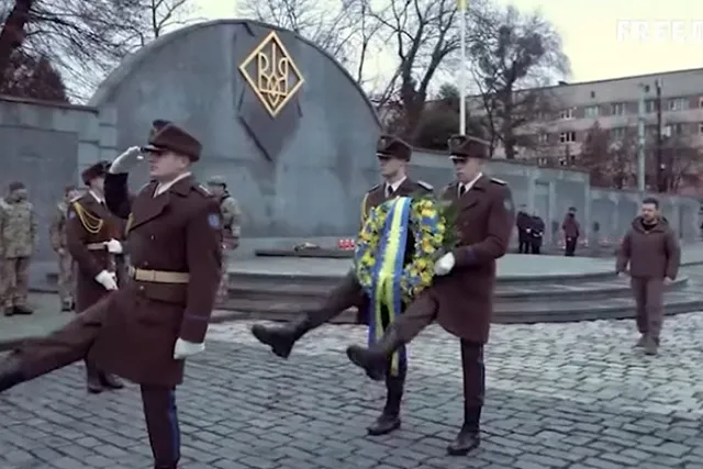 Зеленский приказал Залужному вернуть Соледар любой ценой