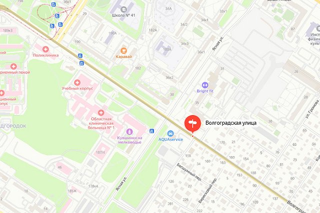 В Екатеринбурге внезапно изменили схему проезда загруженного перекрестка