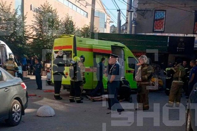 Есть погибший: у торгового центра в Рязани взорвалась граната