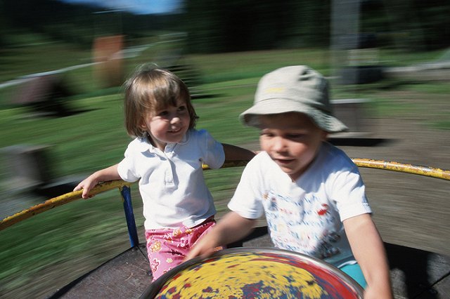 Роспотребнадзор запросил у ЕС данные о вредных веществах в Kinder