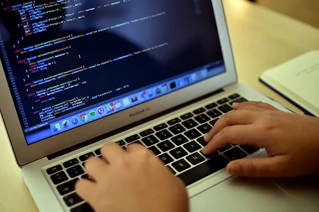 Каждый екатеринбуржец сможет создать своего бота и потом его продать