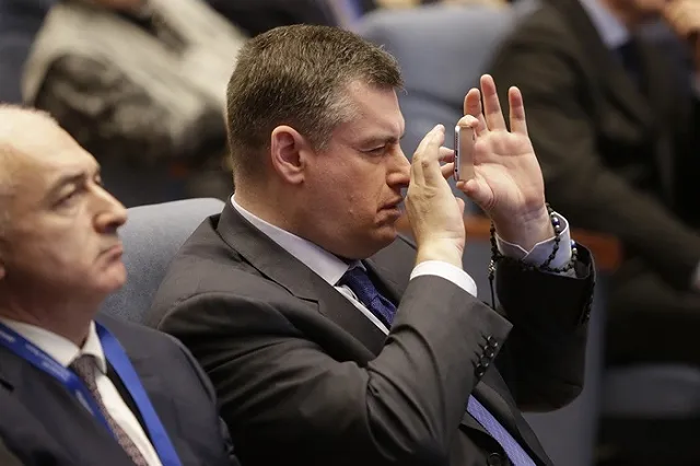 Дело о домогательствах депутата Слуцкого Госдума рассмотрит за закрытыми дверями