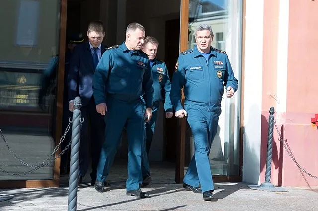 МЧС ликвидирует региональные центры по всей стране