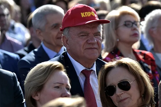 «Надо смотреть». Путин заявил, что не видит в идее социализма ничего плохого