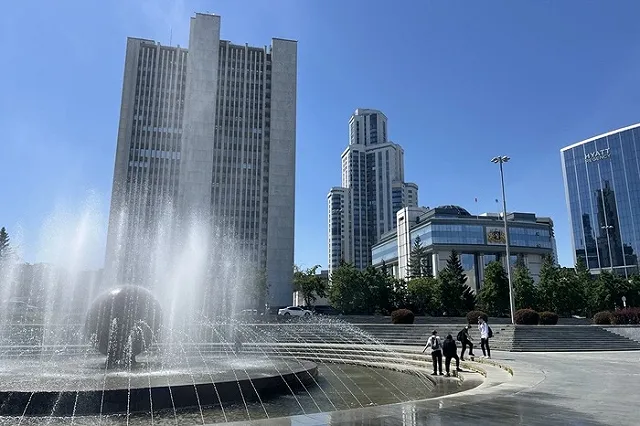 В Свердловской области по-новому начнут назначать и увольнять госслужащих