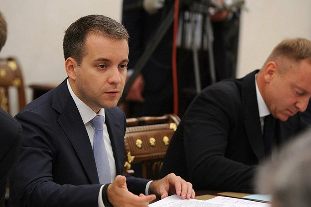 Никифоров: РФ необходимо до 2 млн программистов для независимости в IT-сфере